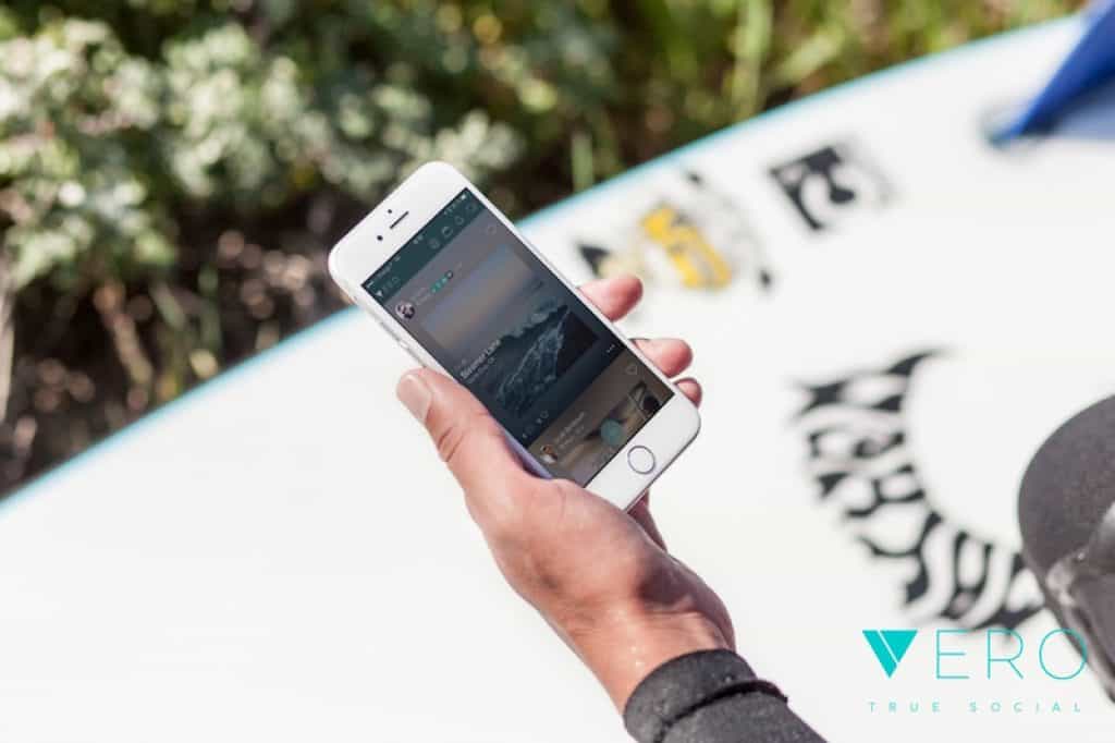 Vero a nova rede social que quer acabar de vez com o Facebook e Instagram